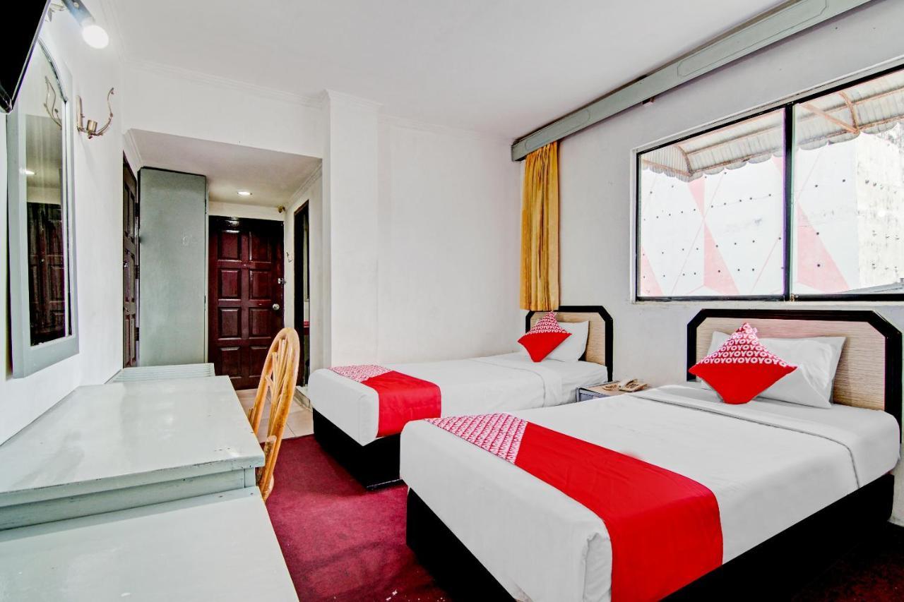 Oyo 90697 Hotel Wisata Dumai Exterior foto